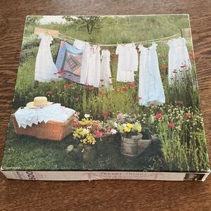 Pretty Things Puzzle with Floral and White Design 500 pieces